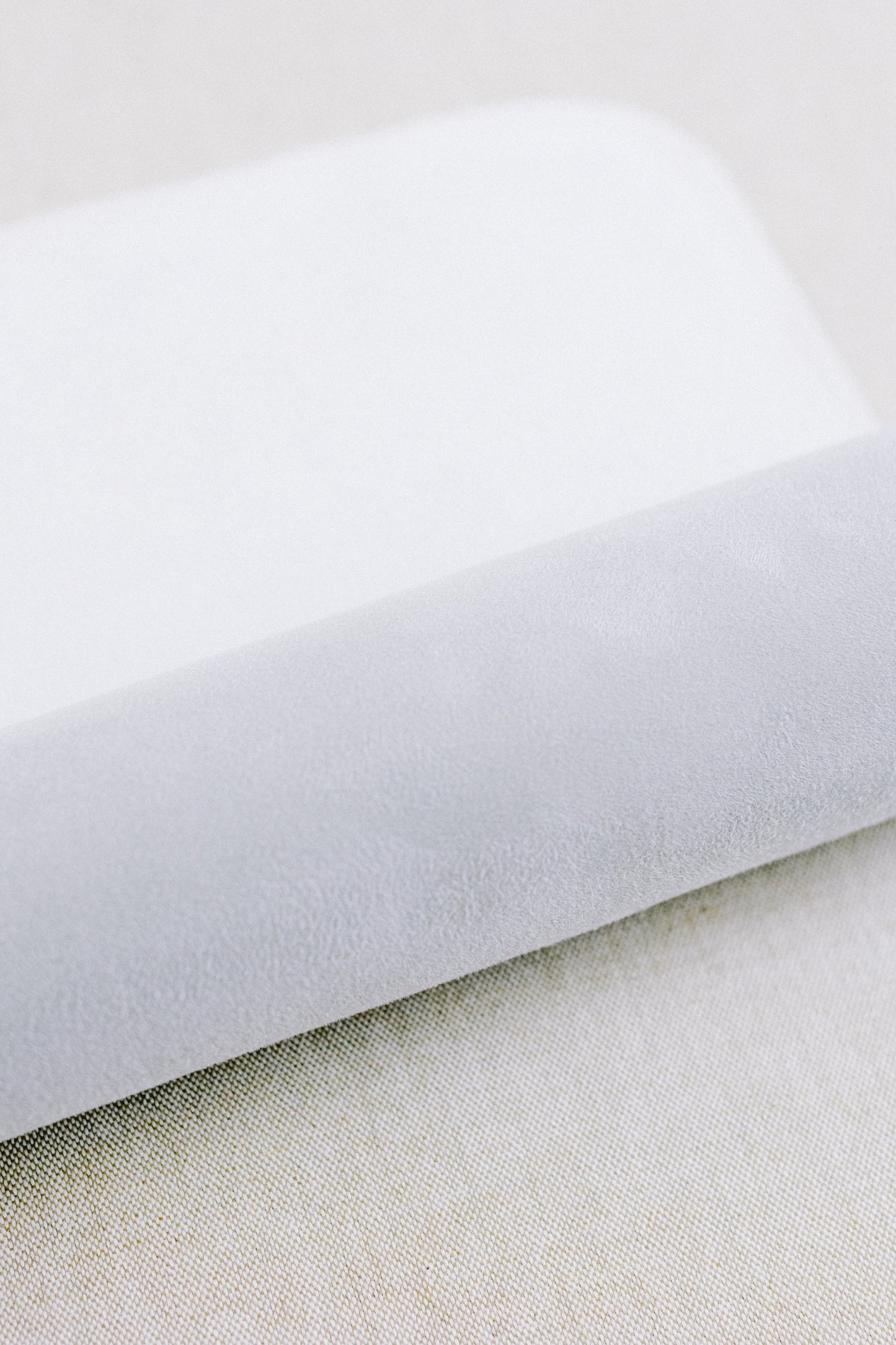 Surface flatlay suédine réversible Blanc/Gris