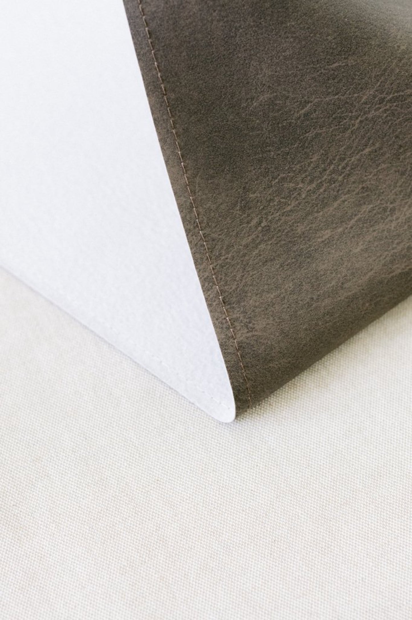 Surface flatlay texture - Marron